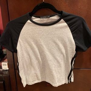 T shirt crop top